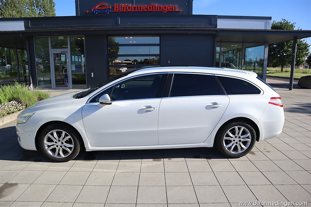 Peugeot 508 SW 2.0 HDi 140hk Navi Panorama Svensksåld