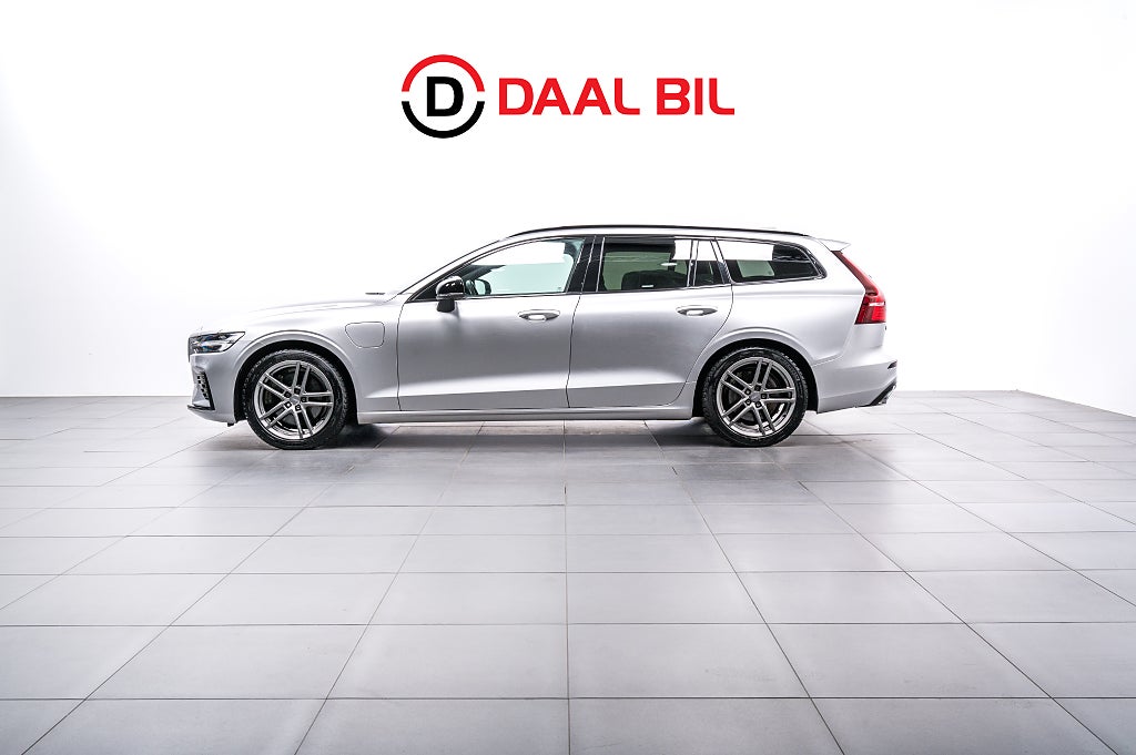 Volvo V60 RECHARGE T8 AWD 392HK R-DESIGN DRAG H/K® 360°