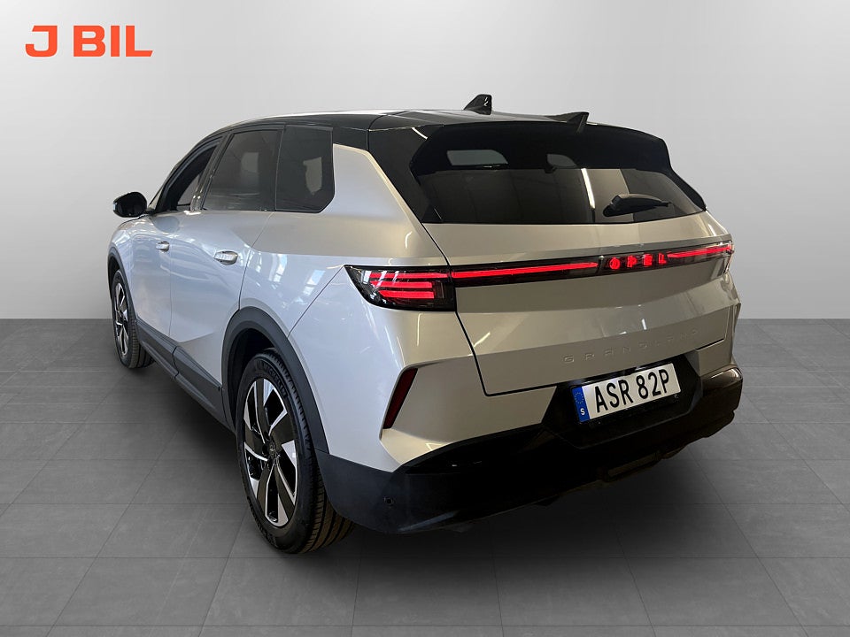 Bild på Opel Grandland X GS Hybrid 145hk Aut PANO B-KAMERA RATTVÄRME