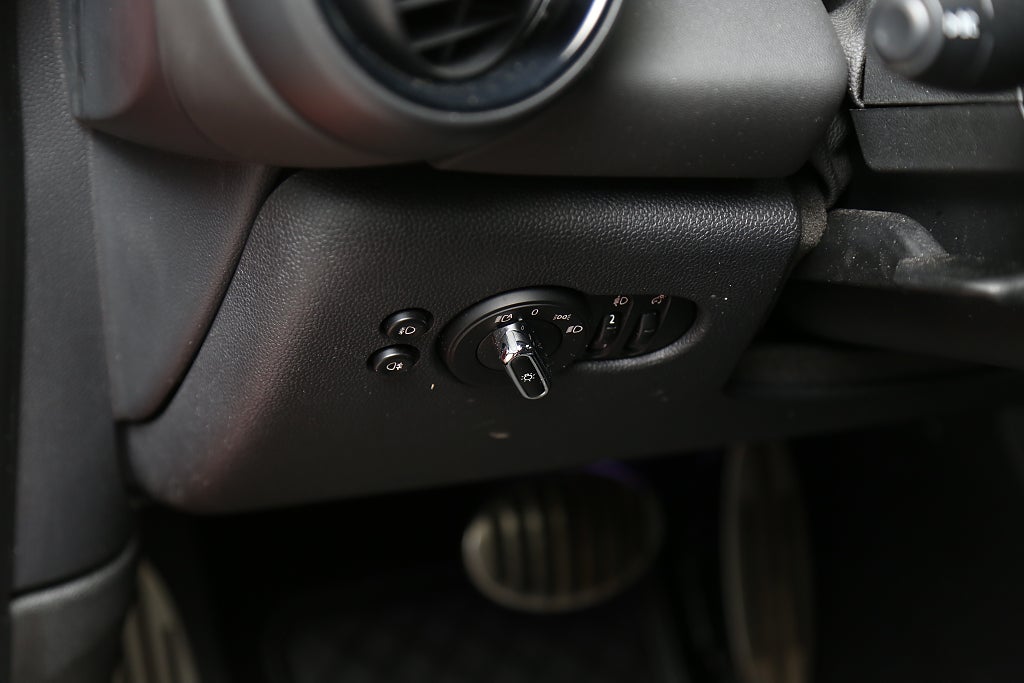 MINI Cooper S John Cooper Works 192hk Aut Pano Navi PDC 2021