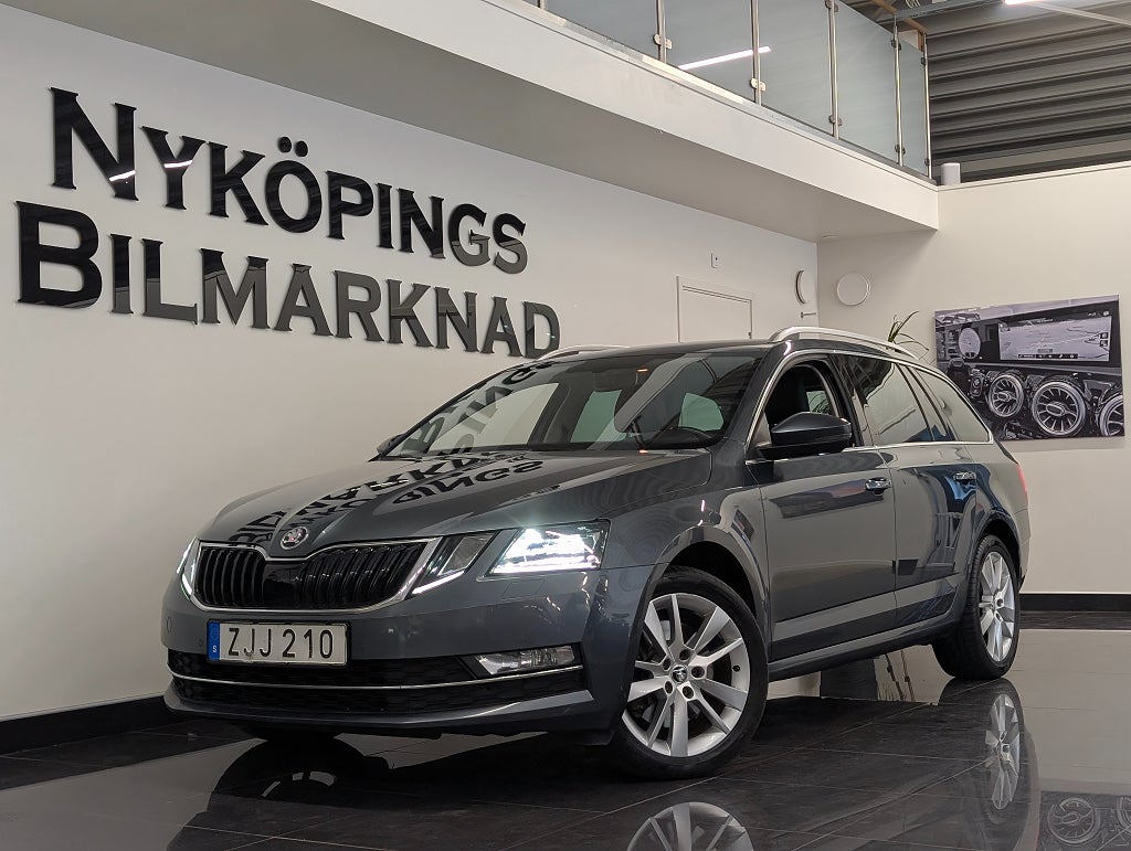 Skoda Octavia Kombi 2.0 TSI 190hk Style | Kamera | Värmare | Dragkrok