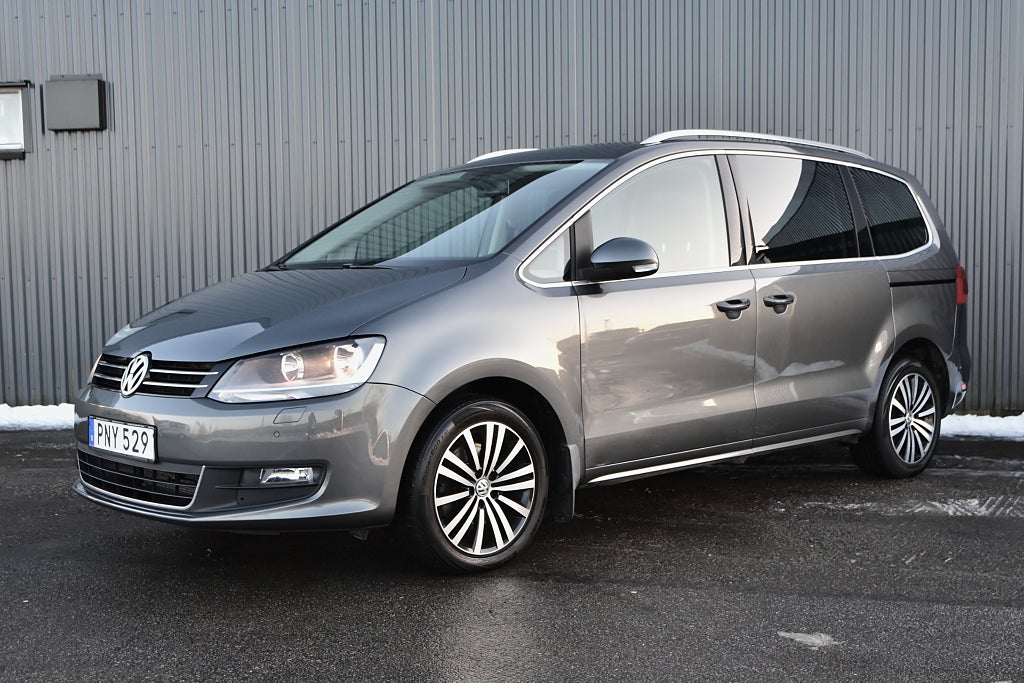 Volkswagen Sharan 2.0 TDI / Panorama Drag Navi 7-sits