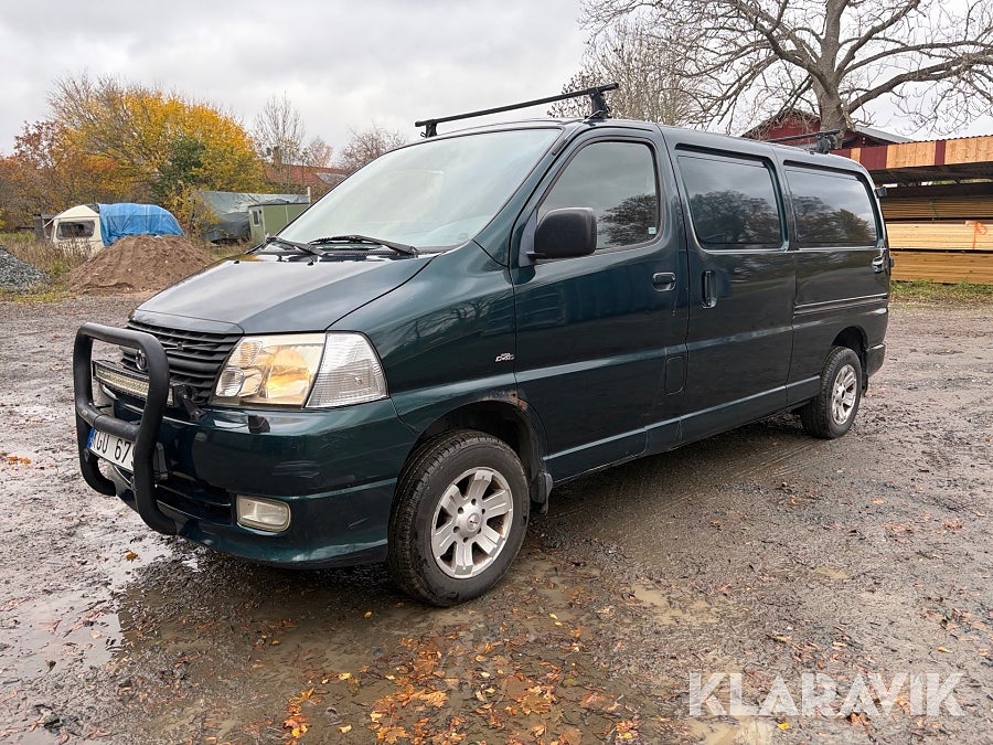 Toyota HiAce 