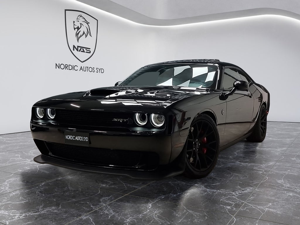 Dodge Challenger SRT Hellcat / Hemi Supercharged 717 hk / TorqueFlite 