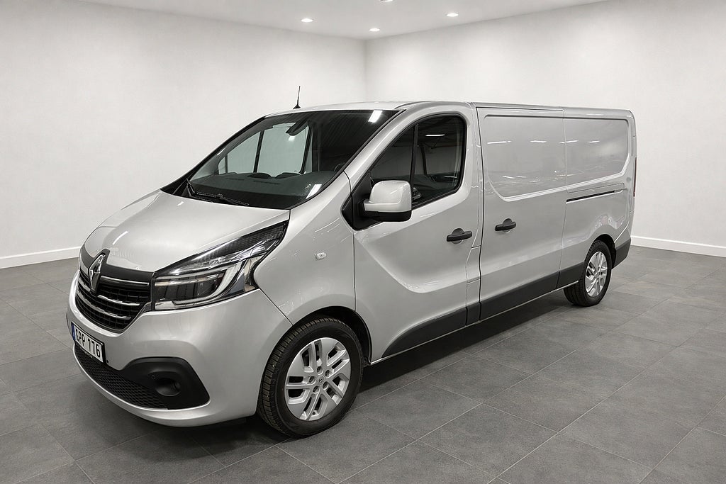 Renault trafic 3.0t 2.0 170Hk L2 Drag, Värmare Nav 2x skjutdörr B-kam