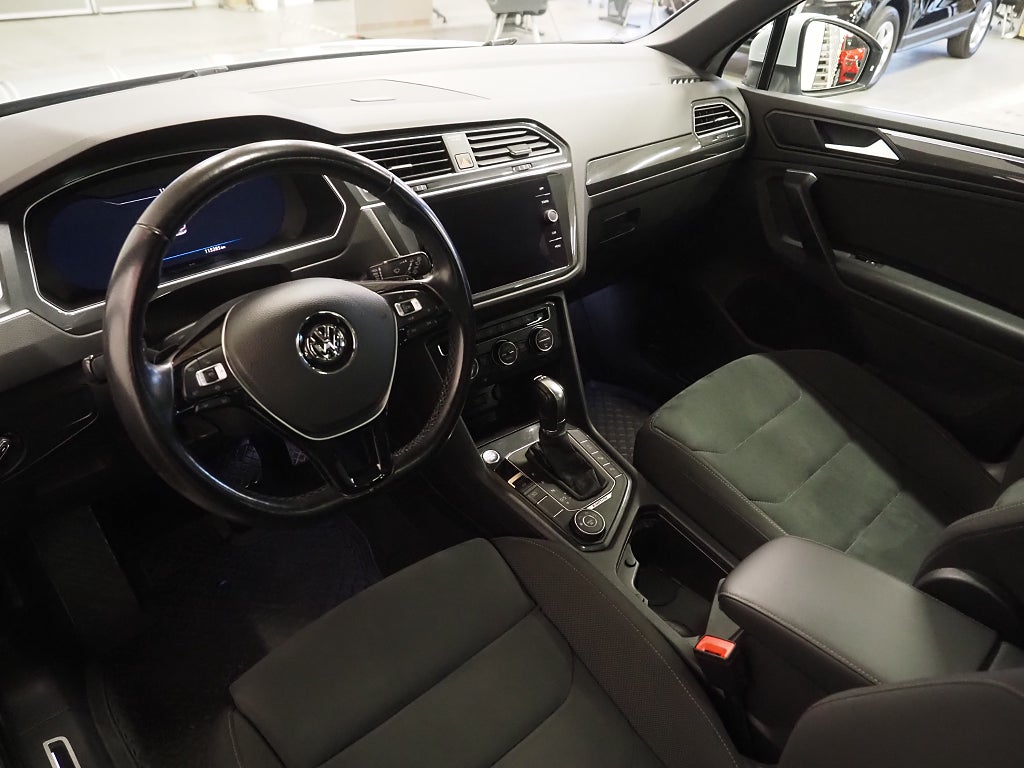 Volkswagen Tiguan TDI 190hk GT 4M R-Line |Drag|D-värm|Pano|Cockpit| 2019