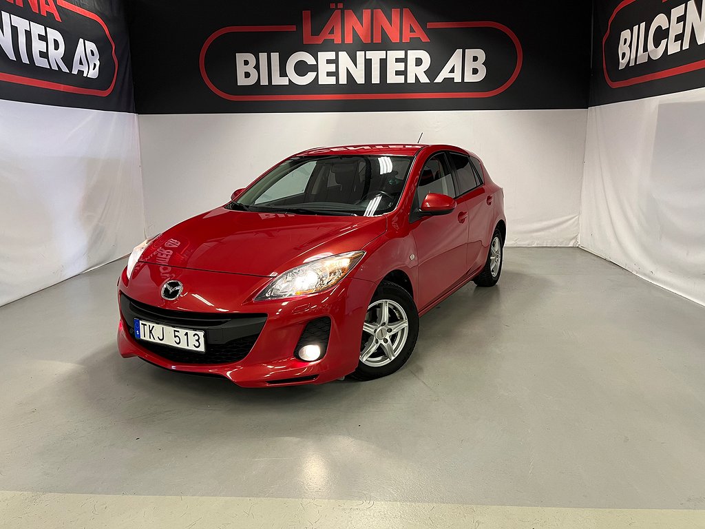 Mazda 3 1,6 Sport MZ-CD Motorvärmare Låga mil PDC Låg års