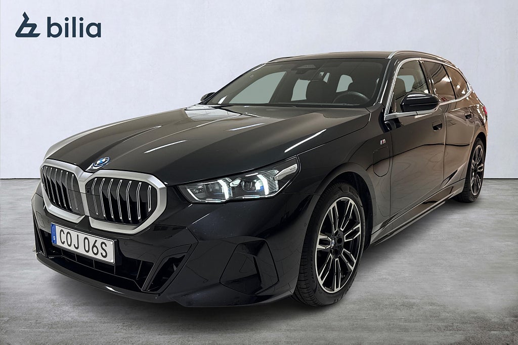 BMW 530e M Sport / Innovation / H/K / Adaptiv / Drag/Vent Stolar