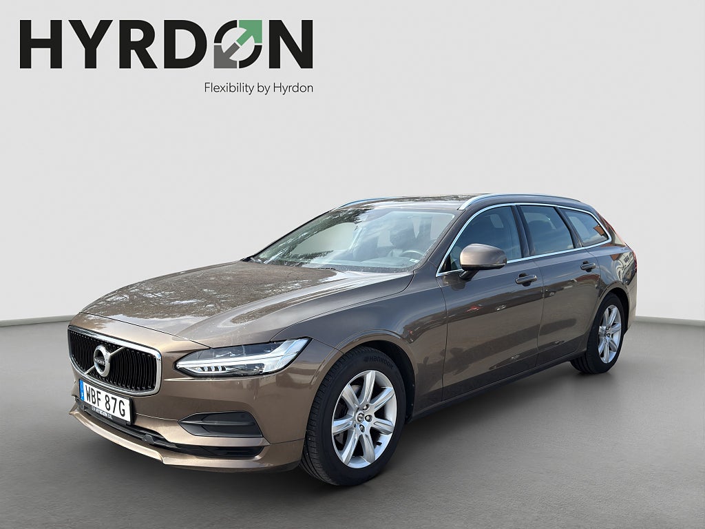 Volvo V90 D4 Momentum Skinn/Panorama/Drag/Kamremm bytt