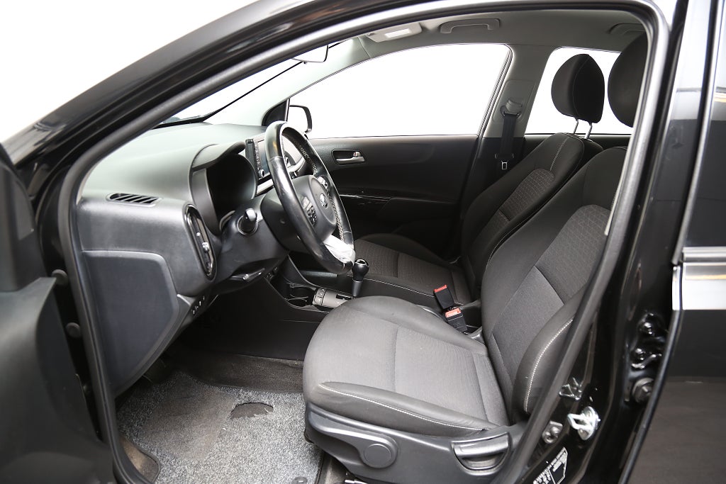 Kia Picanto 1,25 MPI 84hk Advance Automat CarPlay Kamera P-sensor 2020