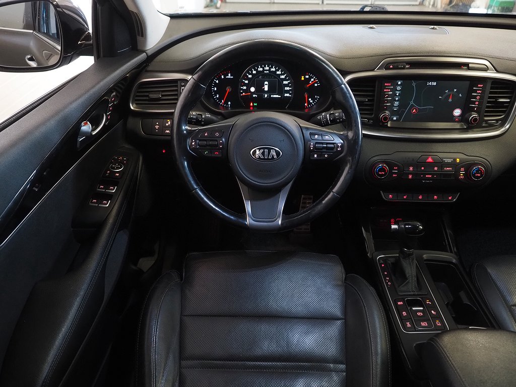 Kia Sorento 2.2 CRDi 200hk AWD 7-sits Drag Pano Navi Läder 2016