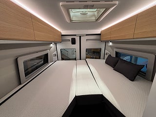 Husbil-halvintegrerad Adria TWIN SELECT 640 SLB 14 av 19
