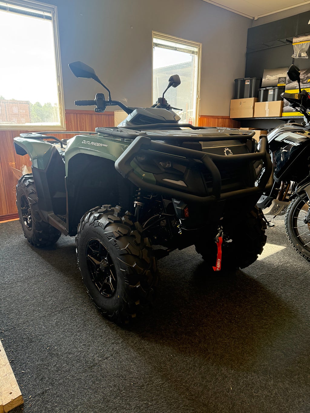 Can-Am Outlander PRO T3B  HD7 XU -9000 kr O.M.G LEVERANS 
