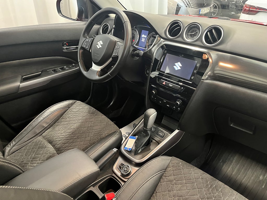 Suzuki Vitara 1.4 Boosterjet DOHC 16V 140hk Aut  AllGrip Inclusive  thumbnail