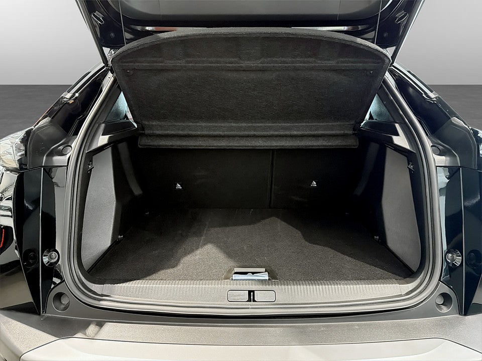 Bild på Peugeot 2008 GT 1.2 PT 130hk Aut B-KAMERA CARPLAY