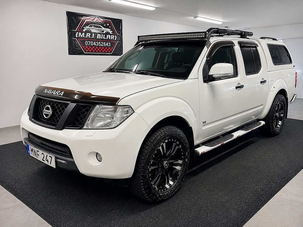 Nissan Navara Dubbelhytt 3.0 dCi V6 4x4 Euro 5 Ny servat