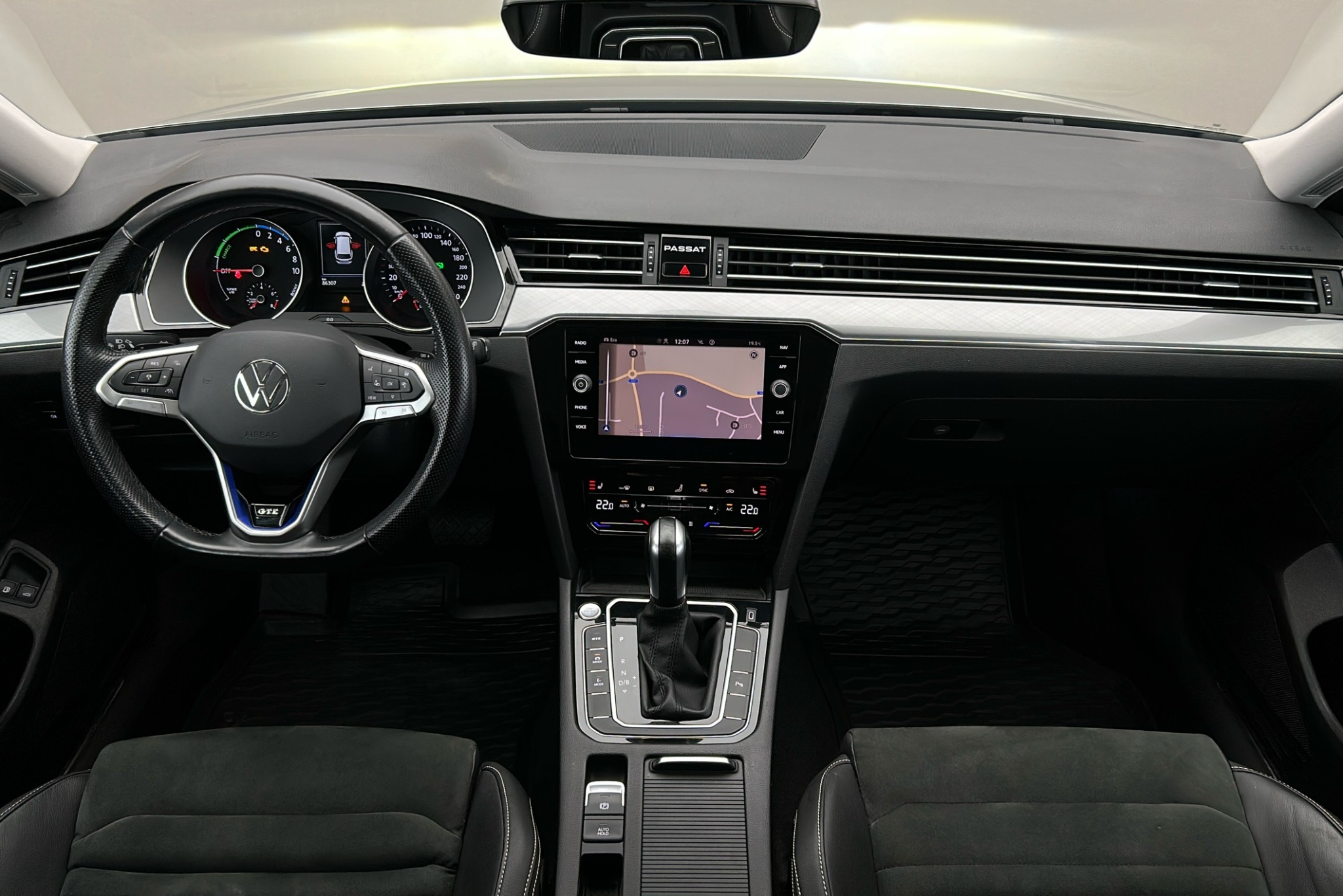 Volkswagen Passat 2021, bild 3/10