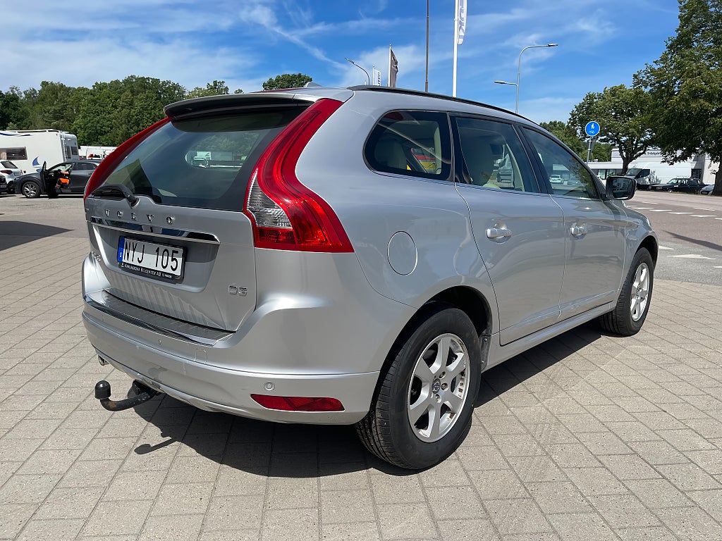 Volvo XC60 D3 Momentum 136 hk dragkrok, NY KAMREM
