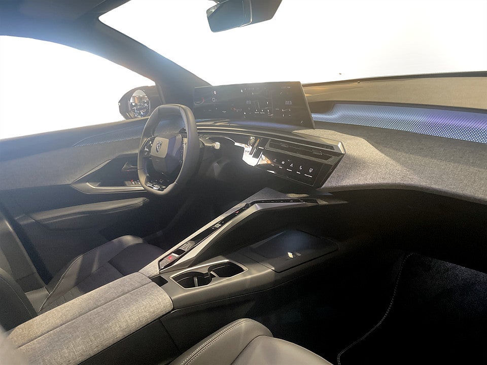 Bild på Peugeot 3008 GT Hybrid 145hk Aut B-KAMERA CARPLAY