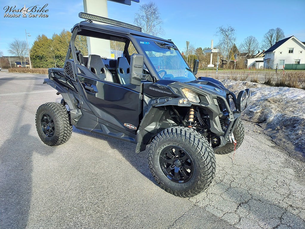 Can-Am Maverick Sport 1000R Traktor B ABS - Endast 84 mil - Välutrustad
