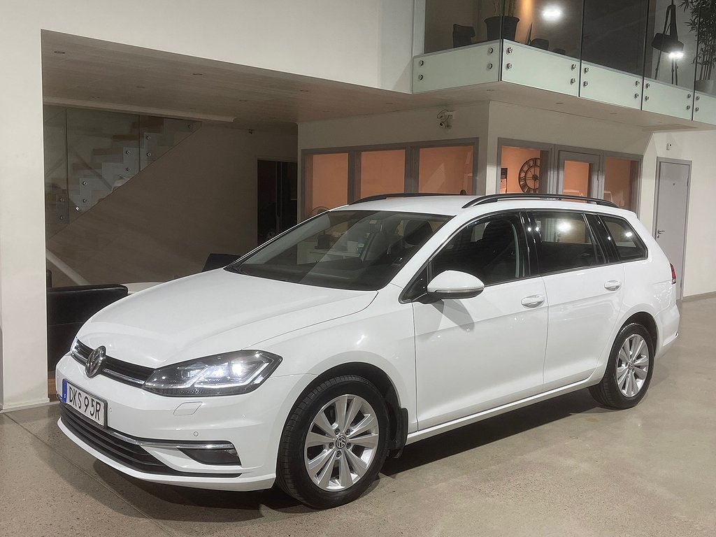 Volkswagen Golf SC 1.6 TDI DPF SCR Base Euro 6 (P-värm, LED)