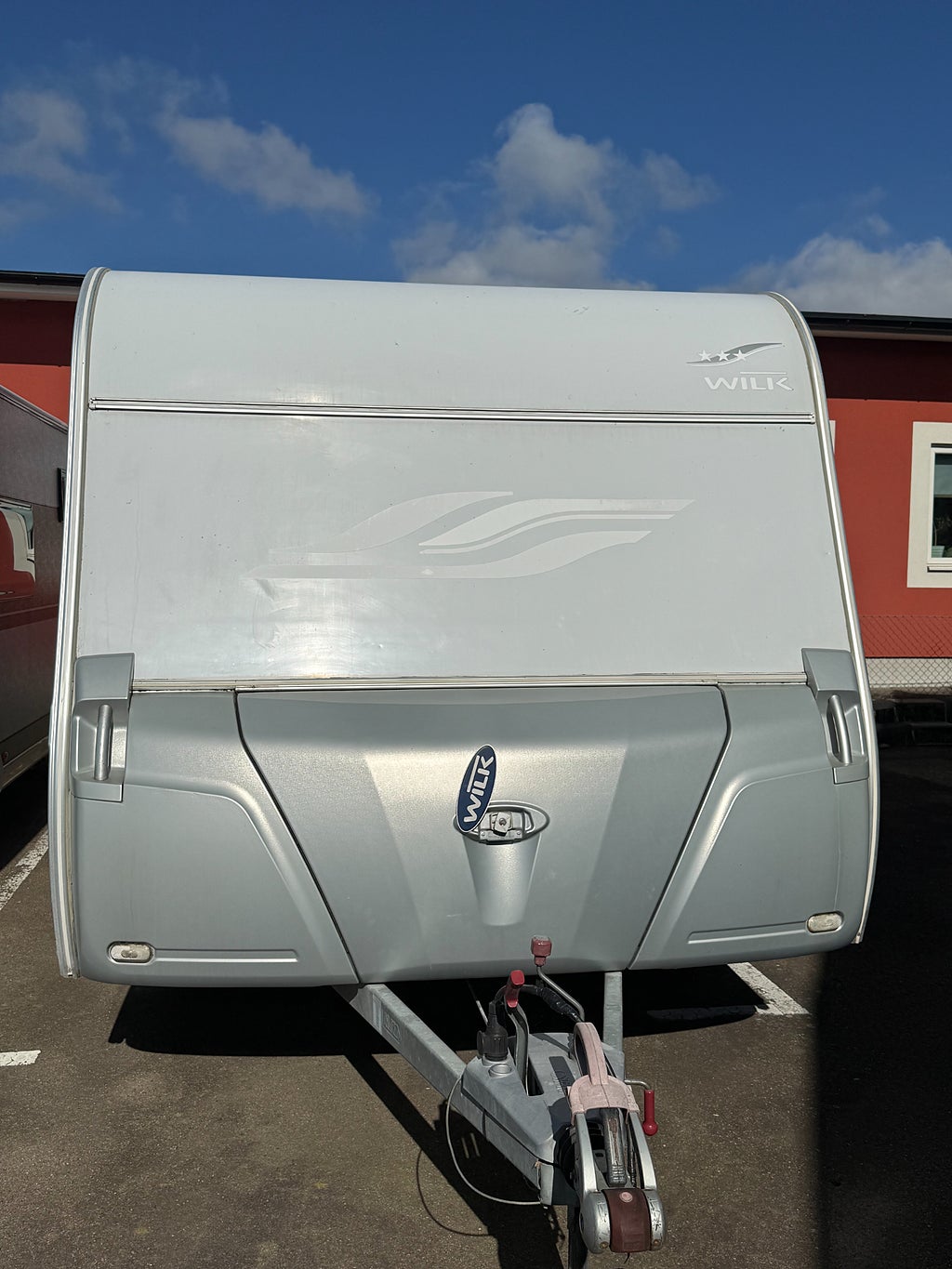 Wilk S3 490 En liten trevlig husvagn med allt du behöver! 