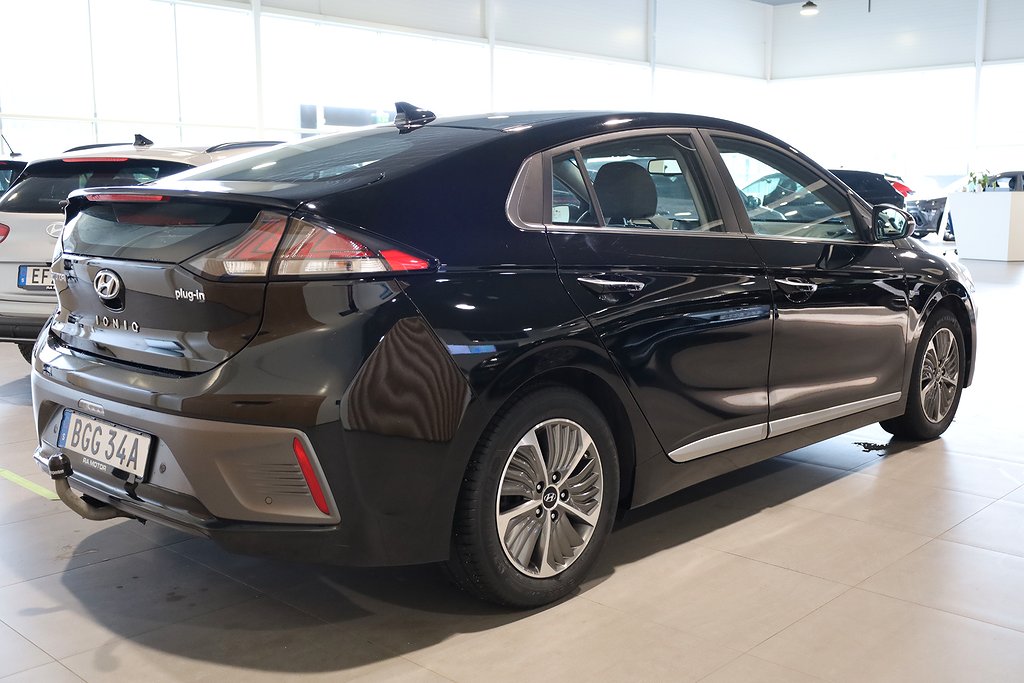 Hyundai IONIQ Plug-in 1,6  DCT Premium Drag Kamera Keyless 2020