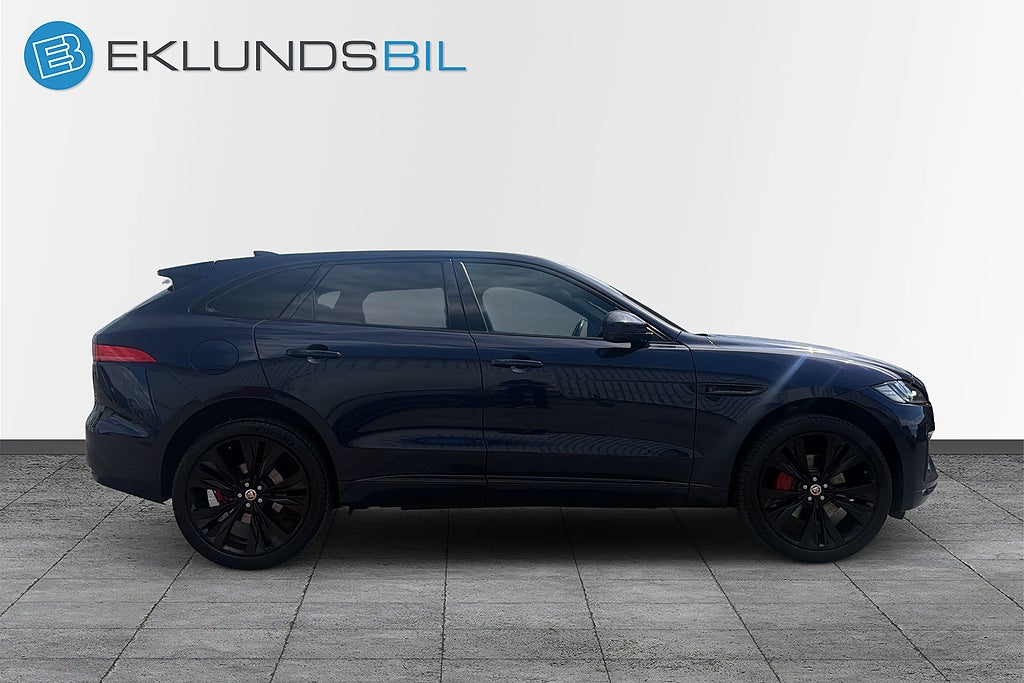 Jaguar F-Pace 2017