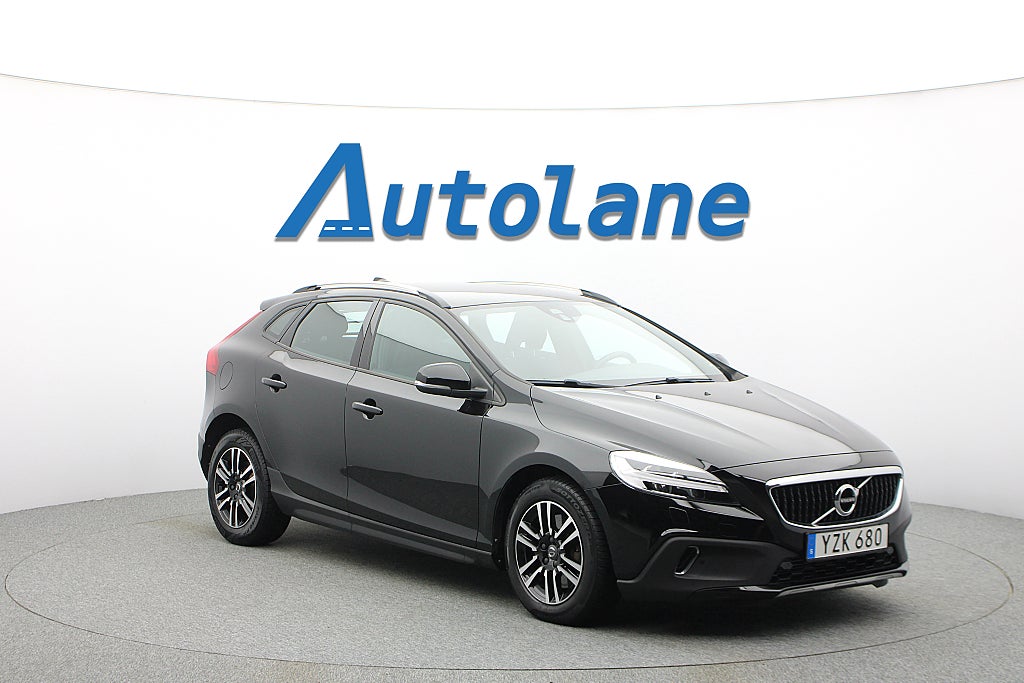 Volvo V40 Cross Country D2 Momentum  Värmare Sommarkampanj 4,99% 120hk