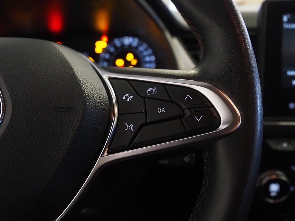 Renault Captur 1.0 TCe Zen 90hk Farthållare P-Sensorer