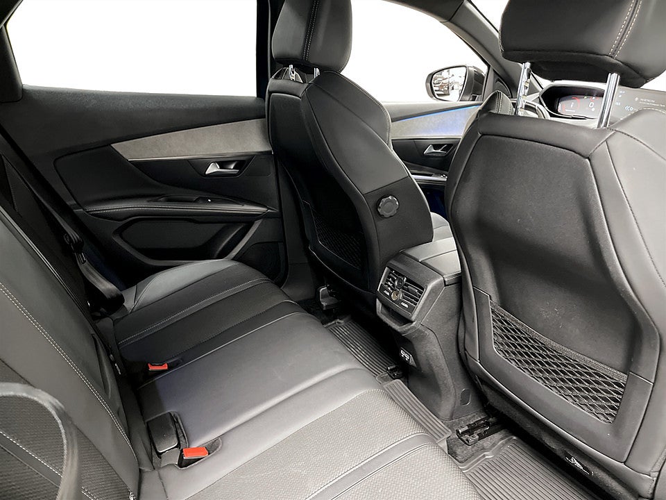 Bild på Peugeot 3008 GT 1.2 PT 130hk Aut B-KAMERA CARPLAY
