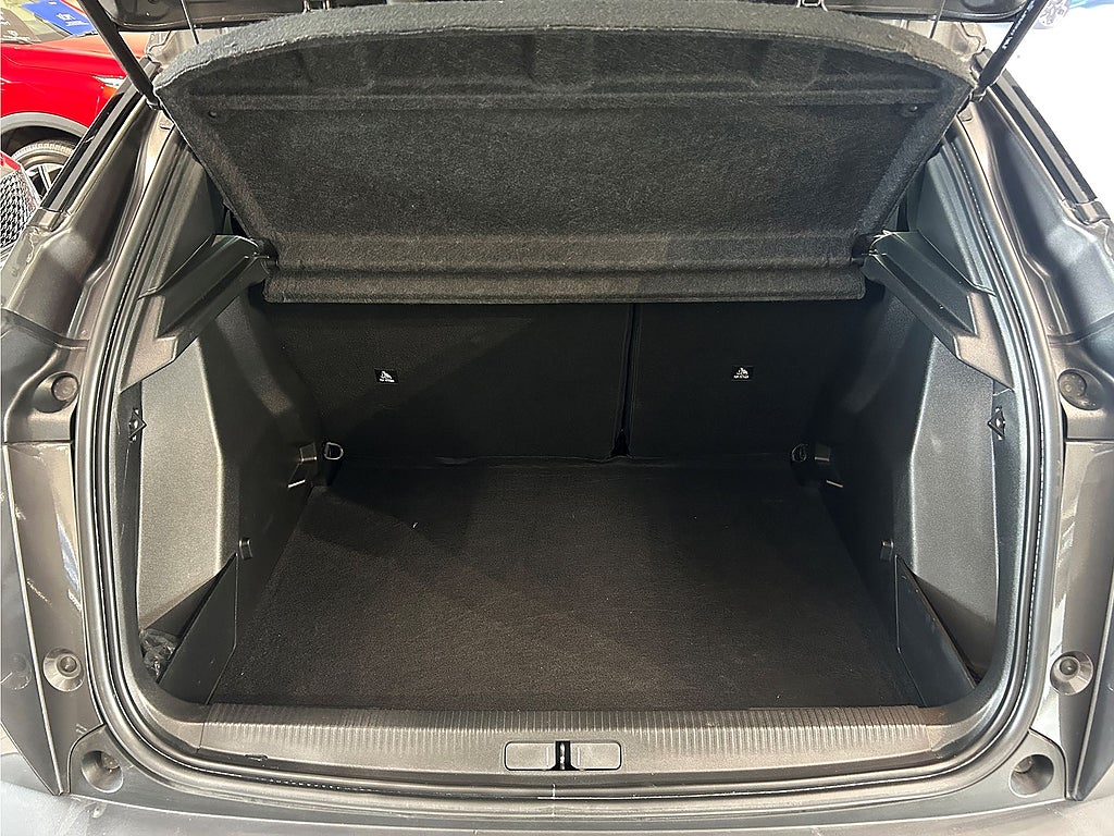 Bild på Peugeot 2008 Active Pack 1.2 PT 130hk Aut - CARPLAY, FARTÅLLARE