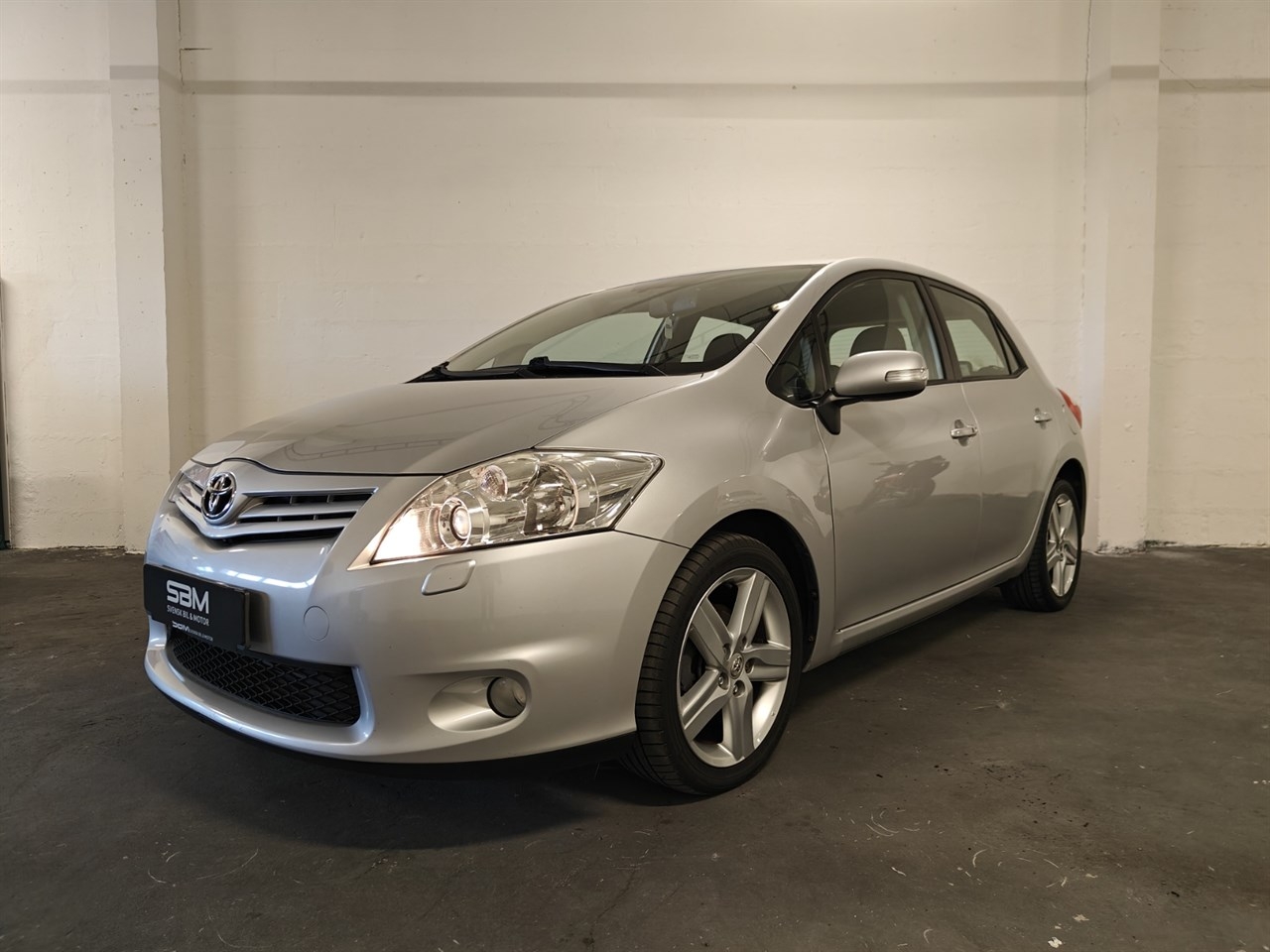 Toyota Auris 1.6 plus 5d 2012, bild 6/36