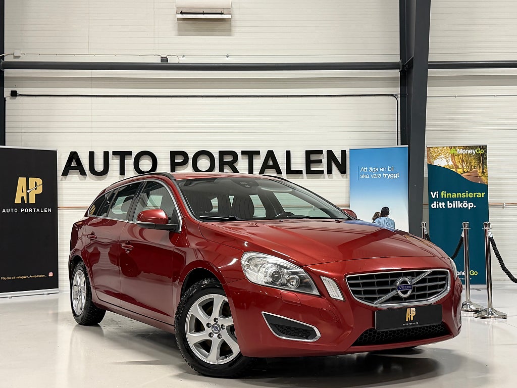 Volvo V60 T4F Momentum | Ny kamrem | Dragkrok, Årsskatt 855kr