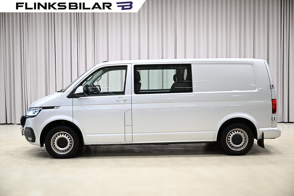 Volkswagen Transporter 4Motion 150HK Kombi|Dubbelhytt|LED|Drag|Värmare|Leasbar