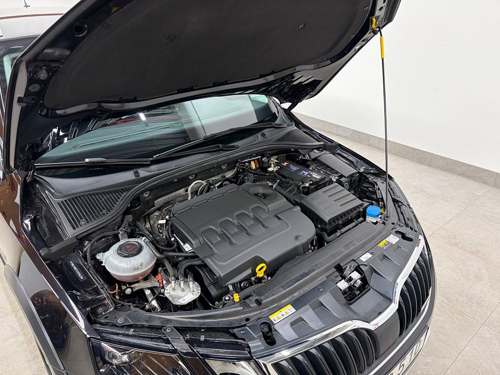 Skoda Octavia Scout 2020 - miniatyr 15