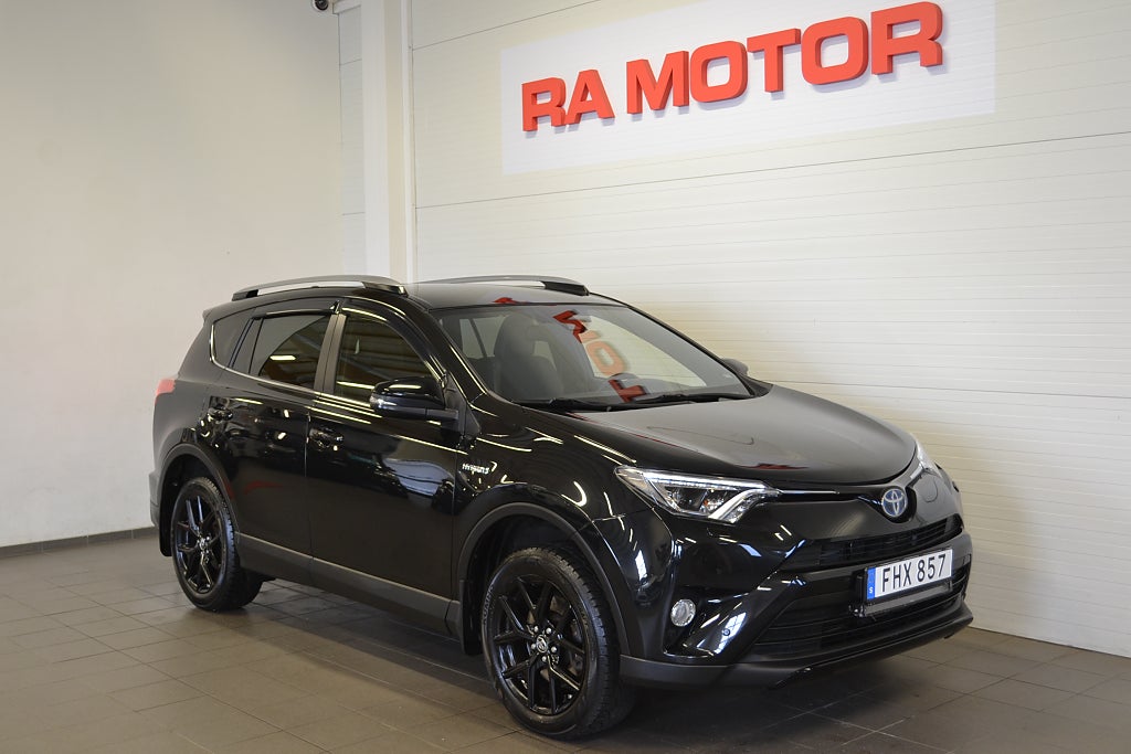 Toyota RAV4 Hybrid 2.5 Dual VVT-i AWD-i E-CVT X-Edition Drag M-Värm 2018