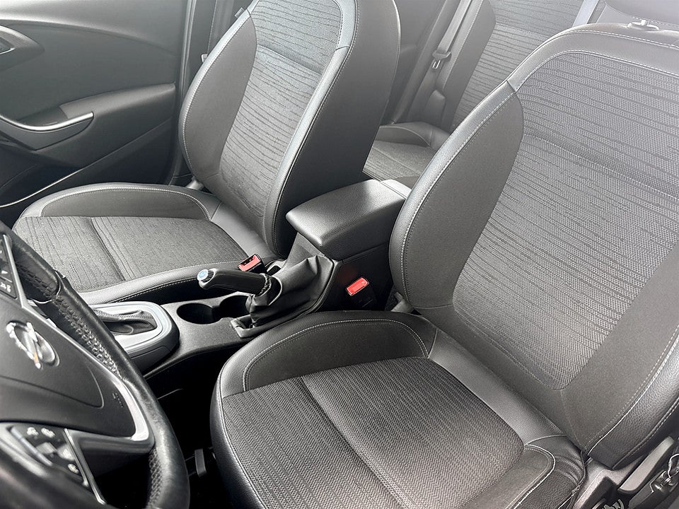 Bild på Opel Astra ST 1.4 Turbo 140hk Aut P-SENSORER