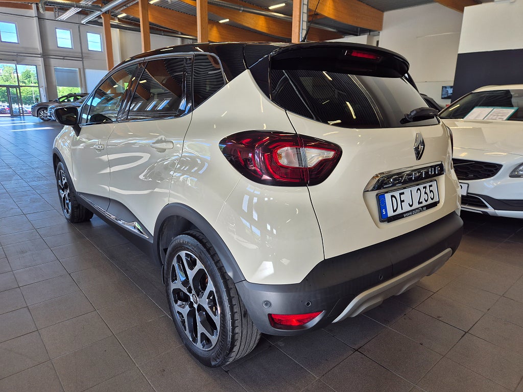 Renault Captur 1.2 TCe 118hk EDC Automat / Energy Intense Bose Euro 6