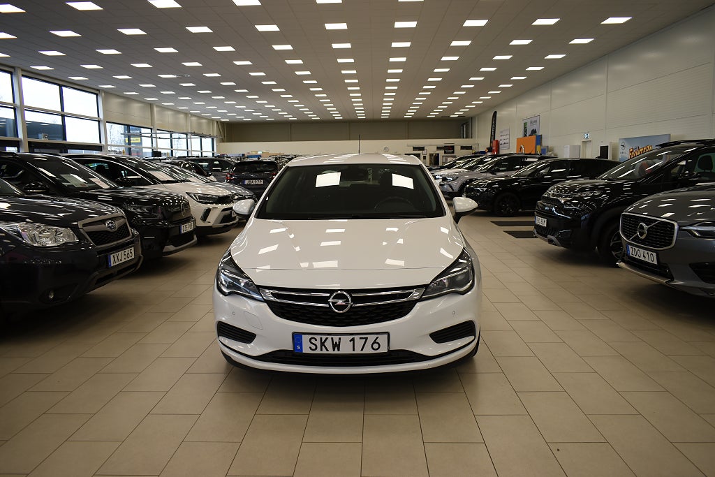 Opel Astra 5dr. Enjoy Automat