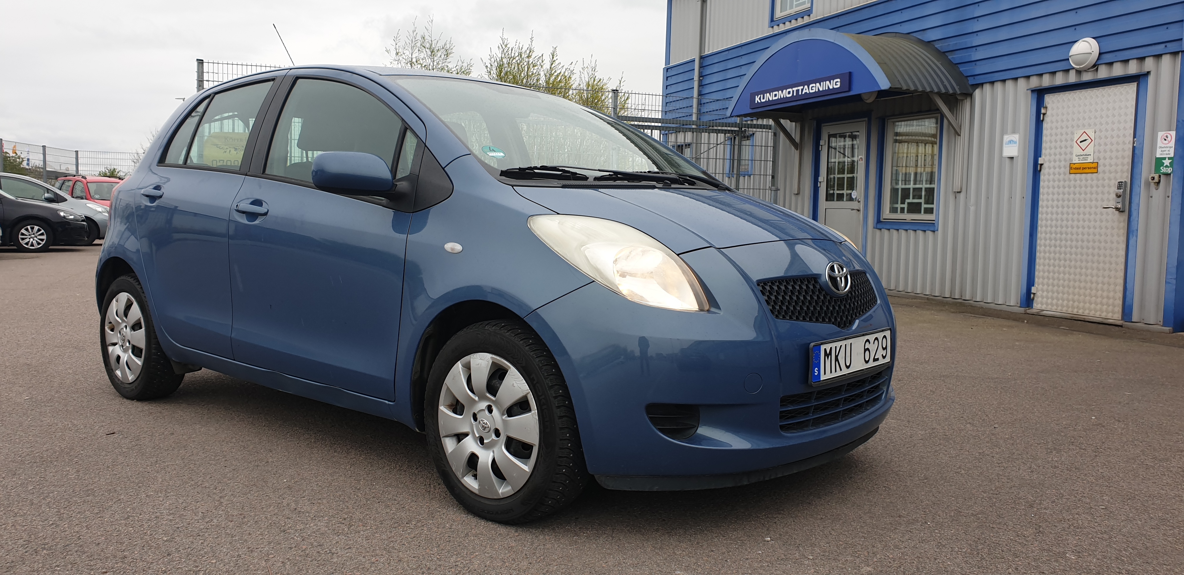 Toyota Yaris 2006, bild 2/38