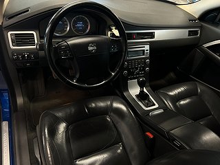 Volvo V70 D5 AWD Ocean Race S&V-däck/M&D-värm/Drag/Sensorer