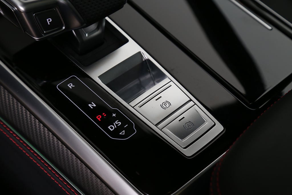 Audi RSQ8 600hk Massage B&O Sportavgas 23" Drag Nybilsgaranti 2025