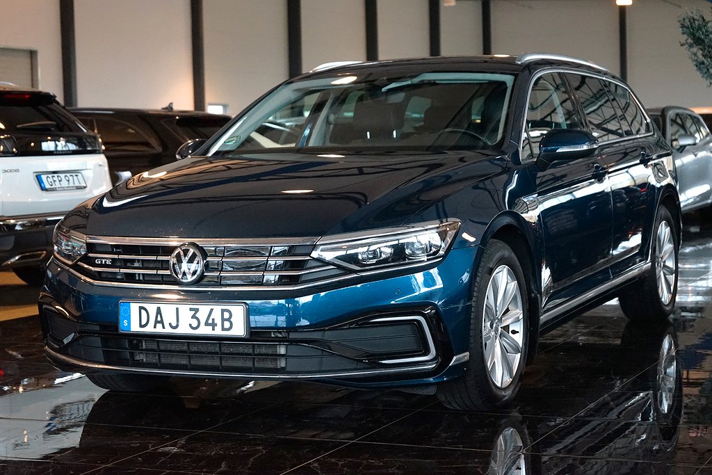 Volkswagen Passat Sportscombi GTE 1.4 TSI Executive Business 