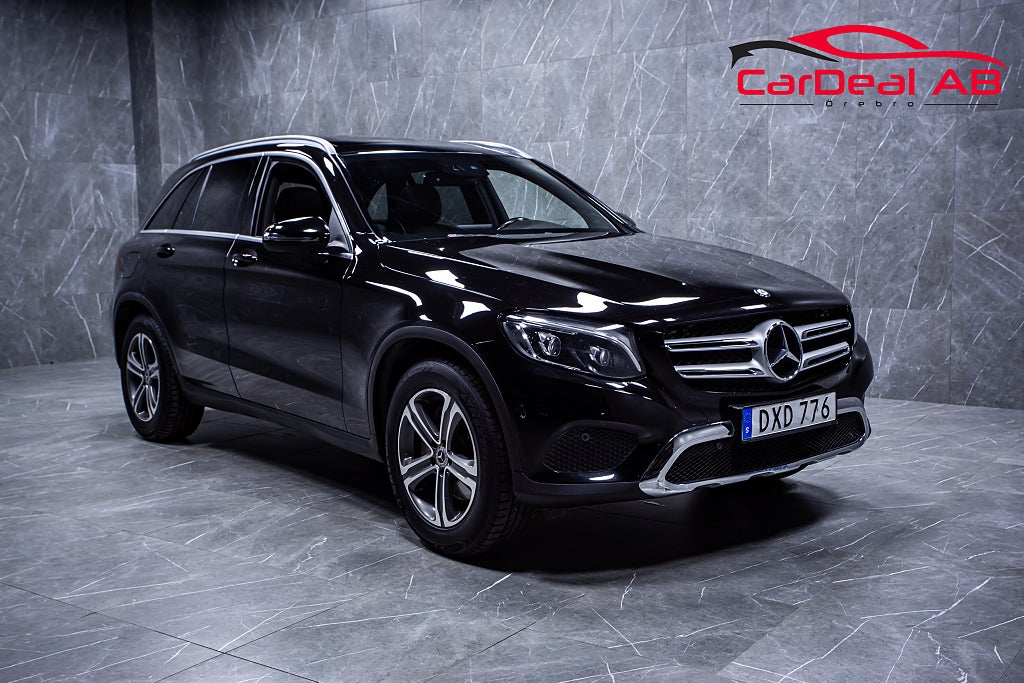 Mercedes-Benz GLC 250 d 4M 9G-Tronic Pano Värmare Burmester Minnesstolar