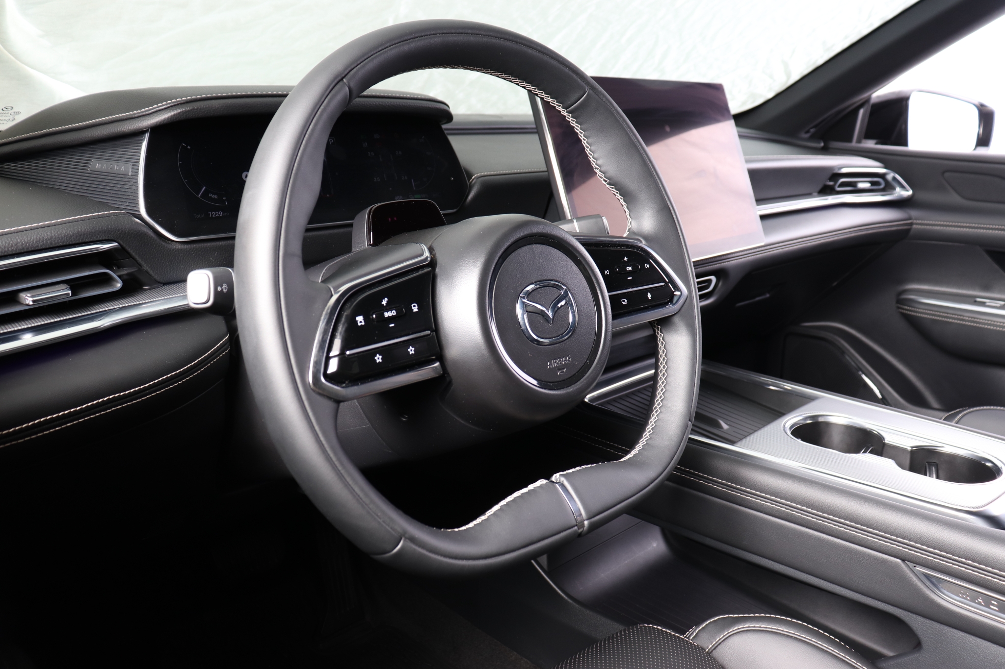 Mazda 6e EV 68.8 kWh Takumi Plus 2025, kuva 7/39
