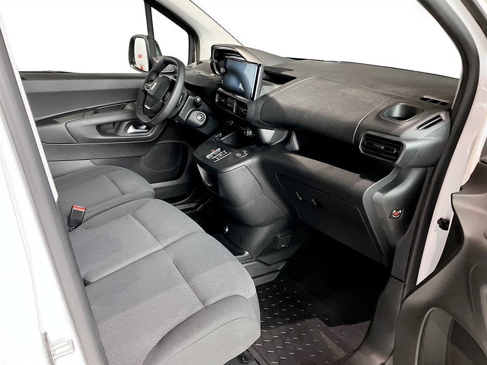 Bild på Peugeot Partner BlueHDi 130hk Aut L2 - HYRBIL