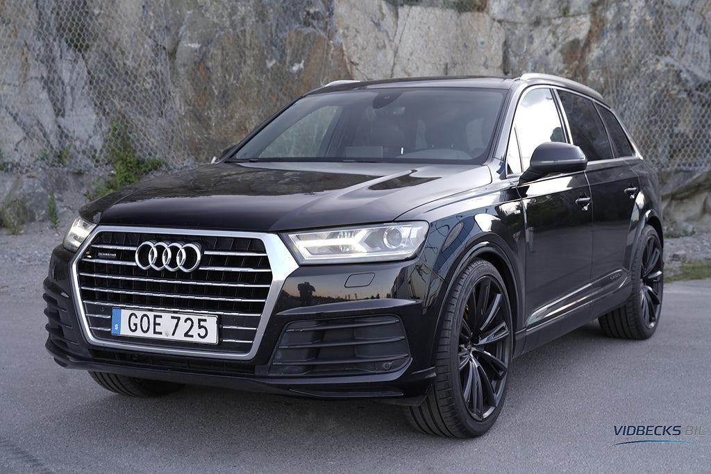 Audi Q7 3.0 TDI V6 S-LINE BOSE® PANO LUFTFJÄDR DRAG 7 SITS 