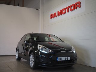 Halvkombi Kia Rio 1 av 18