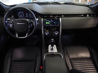 SUV Land Rover Discovery Sport 17 av 28